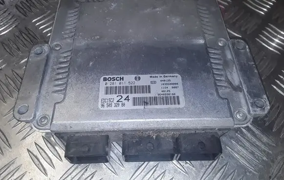 Peugeot 807 Engine control unit/module 0281011522 9650932080