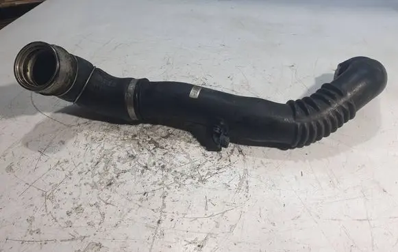 BMW 3 E90 E91 Intercooler hose/pipe 7802122 7798440 11884410