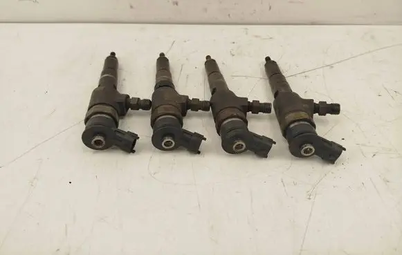 Peugeot 206 Fuel injector