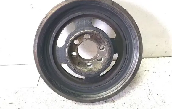 Mazda 5 Crankshaft pulley 