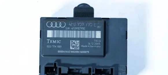 Audi A6 S6 C6 4F Door control unit/module 4F0959795E