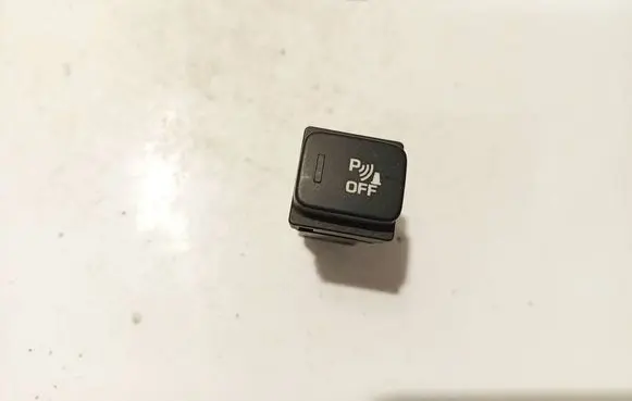 Citroen C4 I Picasso Parking (PDC) sensor switch 0668767