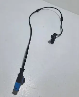 Mercedes-Benz Sprinter W906 ABS brake wheel speed sensor A0525456328