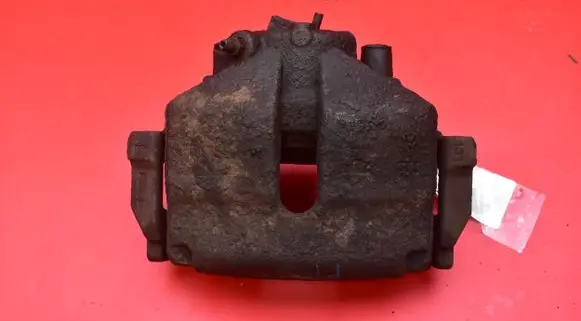 Volkswagen PASSAT B6 Front brake caliper