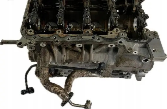 BMW 4 F32 F33 Engine block 8642458