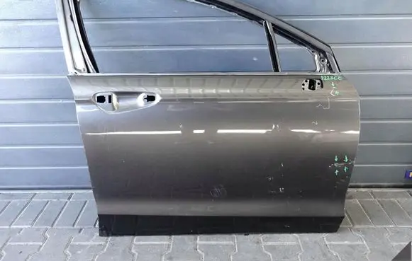 Ford Mondeo MK V Front door DS73F214A58BA