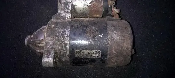 Mitsubishi Carisma Starter motor md321445 m00344181