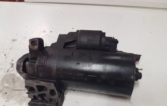 BMW 3 E90 E91 Starter motor 20100630 001139002