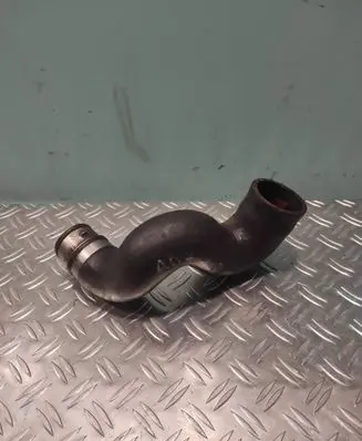 Audi A4 S4 B7 8E 8H Intercooler hose/pipe 038131111H