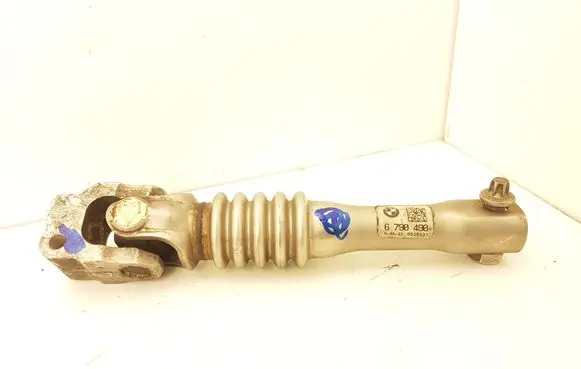 BMW 5 F10 F11 Steering column universal joint 6790490