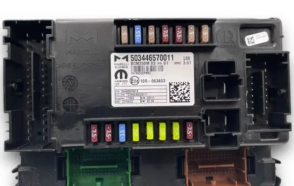 Fiat Ducato Fuse module 4904 503446570011