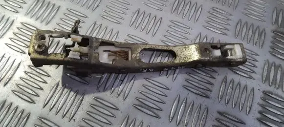 Mitsubishi Galant Eterna Front door exterior handle