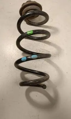 Nissan X-Trail T32 Rear coil spring