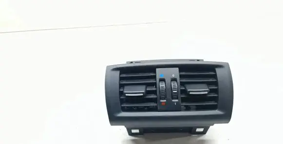 BMW X3 F25 Rear air vent grill 9200888