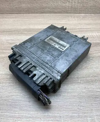 Renault Scenic I Engine control unit/module ECU 0281001809 7700110647