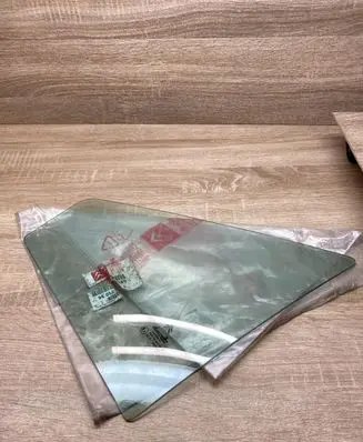Citroen BX Rear side glass trim 96050180