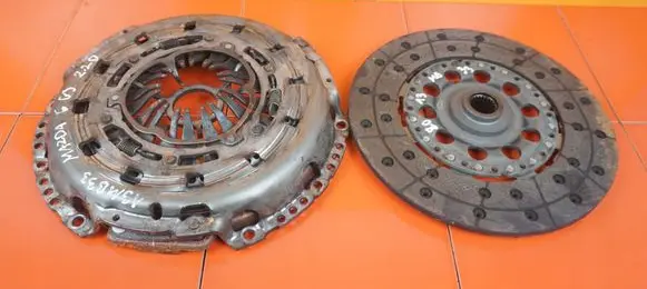 Mazda 6 Clutch set kit 326009810 SH01 SPRZEGLO