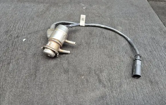 Audi A6 S6 C7 4G AdBlue injector 4G0131113C 04440250180 020216180754