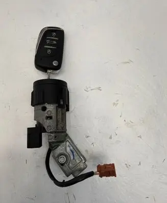 Peugeot 407 Ignition lock N0502073