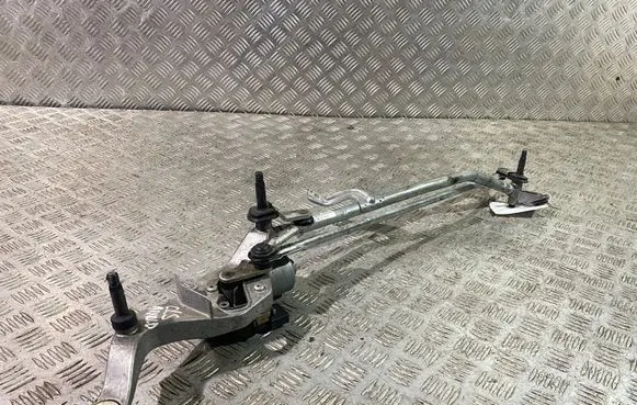Mercedes-Benz CLS C257 Front wiper linkage and motor A2138207402