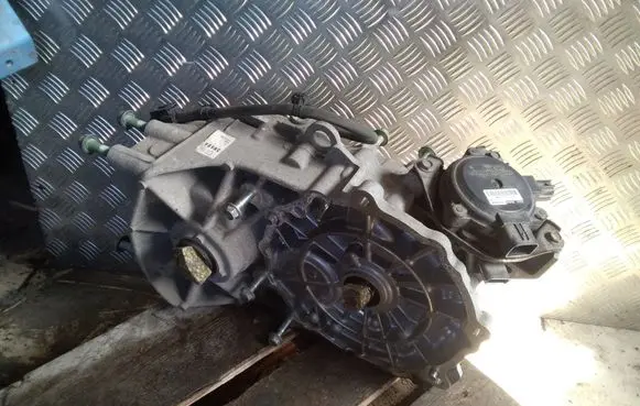 Nissan Leaf I (ZE0) Automatic gearbox 332513NA0A
