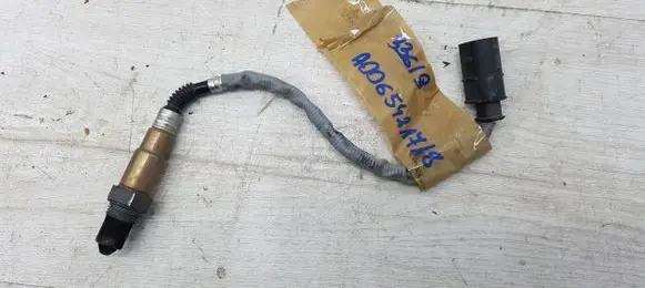 Mercedes-Benz Sprinter W907 W910 Lambda probe sensor A0065421718