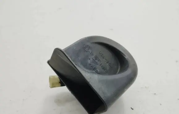 Honda Accord Horn signal E358943
