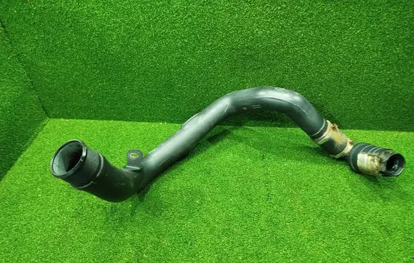 Renault Master III Intercooler hose/pipe 8200730576 8200730589 RE040585