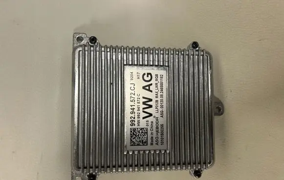 Skoda Kodiaq II Headlight ballast module Xenon