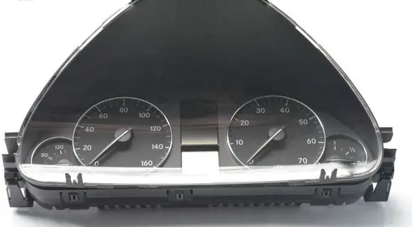 Mercedes-Benz C W203 Speedometer (instrument cluster) A2035408847
