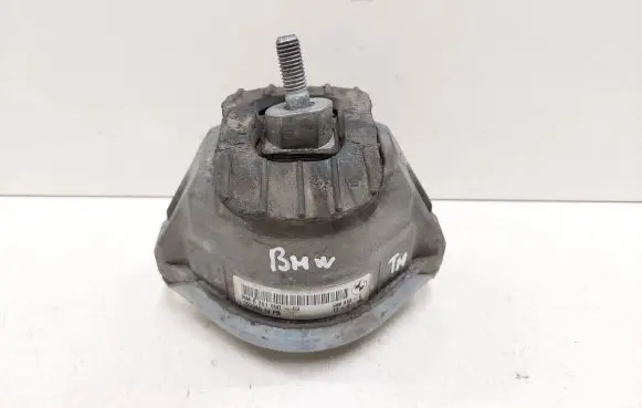 BMW 6 E63 E64 Engine mount bracket 676109003 586310E 15934612