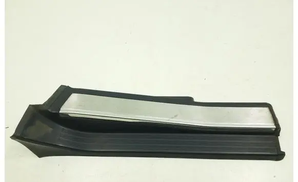 Mercedes-Benz S W140 Rear sill trim cover A1406800435