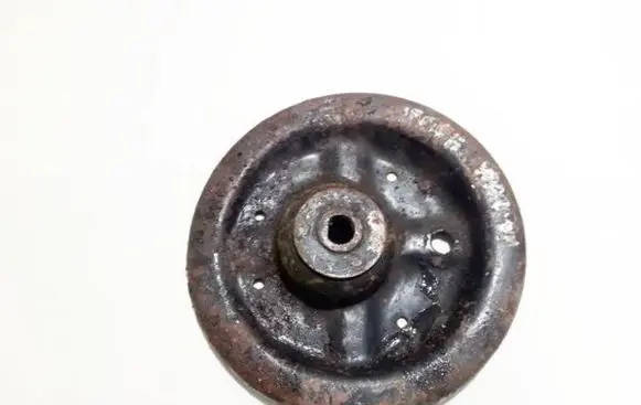 Mitsubishi Space Wagon Coil spring mount 