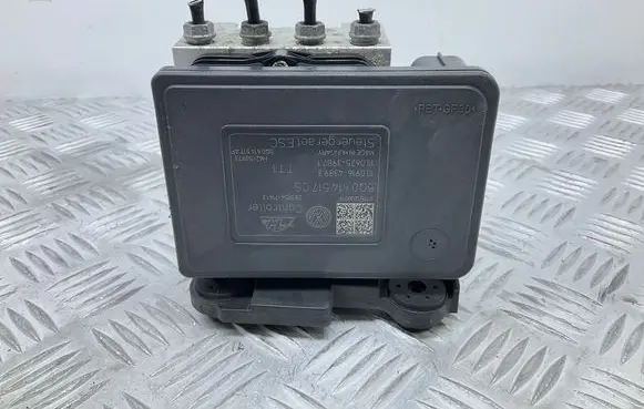 Skoda Octavia Mk3 (5E) ABS Pump 5Q0614517CS