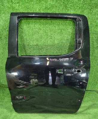 Ford Ranger IV Front door 