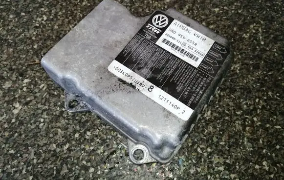 Volkswagen PASSAT B7 Airbag control unit/module 5N0959655R