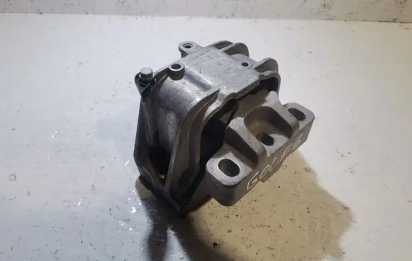 Volkswagen Golf VI Engine mount bracket 1K0199262