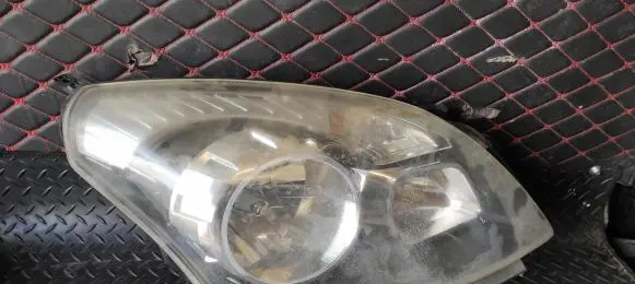 Renault Koleos I Headlight/headlamp
