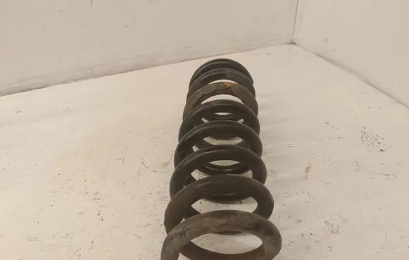 Mercedes-Benz C W204 Rear coil spring