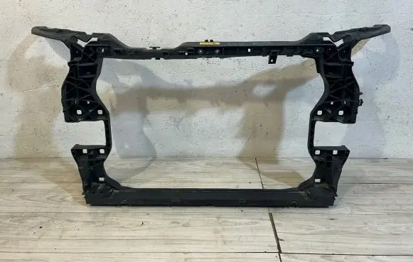 Audi Q5 SQ5 Radiator trim 