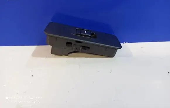 Land Rover Range Rover Sport L320 Electric window control switch YUD501070PVJ