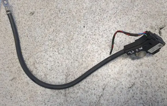 BMW 5 F10 F11 Negative earth cable (battery) 9234437 5WK48808D