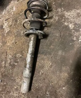 BMW 5 E39 Front shock absorber/damper