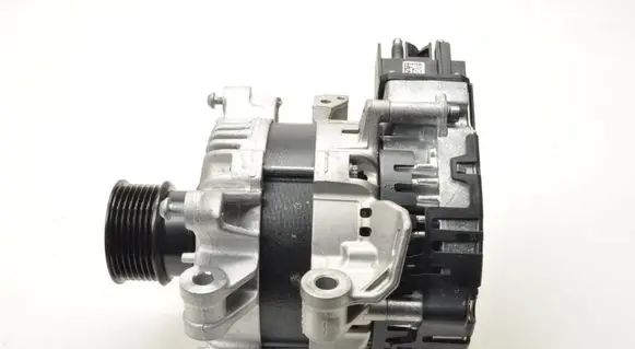 Volvo XC60 Generator/alternator 32406474
