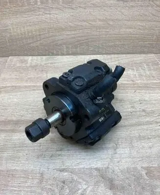 BMW X5 E53 Fuel injection high pressure pump 2247798 0445010000 3D6CIL