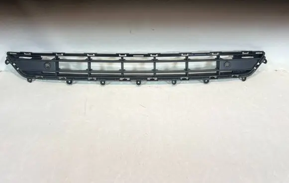 Volvo XC40 Front bumper lower grill 31449342