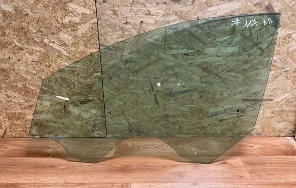 Opel Insignia A Front door window glass four-door DOT747M550AS2 E000090 43R000056