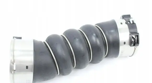 Intercooler hose/pipe