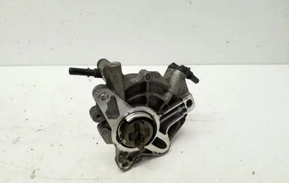 Ford Mondeo MK V Vacuum pump 9674192280 7042250300