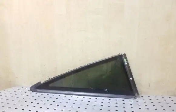 Audi TT TTS Mk2 Rear side window